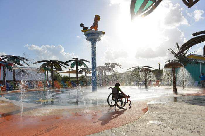 Primeiro parque aquático do Mundo para pessoas com deficiência abre finalmente Pque Aquatico 3 - Primeiro parque aquático do Mundo para pessoas com deficiência abre finalmente