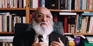 “Educação não transforma o mundo. Educação muda as pessoas. Pessoas transformam o mundo” Paulo Freire