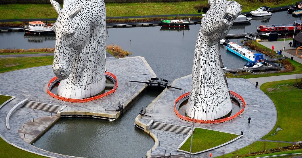 sensivel-mente.com - Belíssima escultura The Kelpies com 30 metros de altura impressiona!