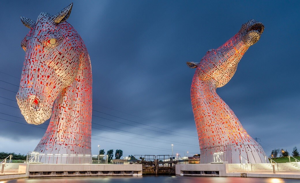 sensivel-mente.com - Belíssima escultura The Kelpies com 30 metros de altura impressiona!