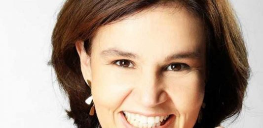 Atriz Claudia Rodrigues foi internada às pressas em SP