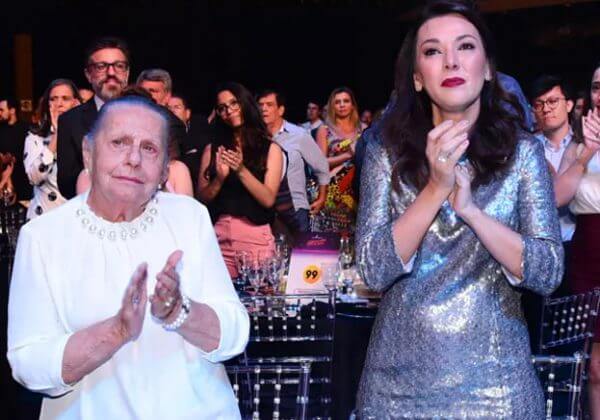 Boechat foi homenageado no Prêmio Comunique-se e família não aguentou de tanta emoção 1 - Boechat foi homenageado no Prêmio Comunique-se e família não aguentou de tanta emoção