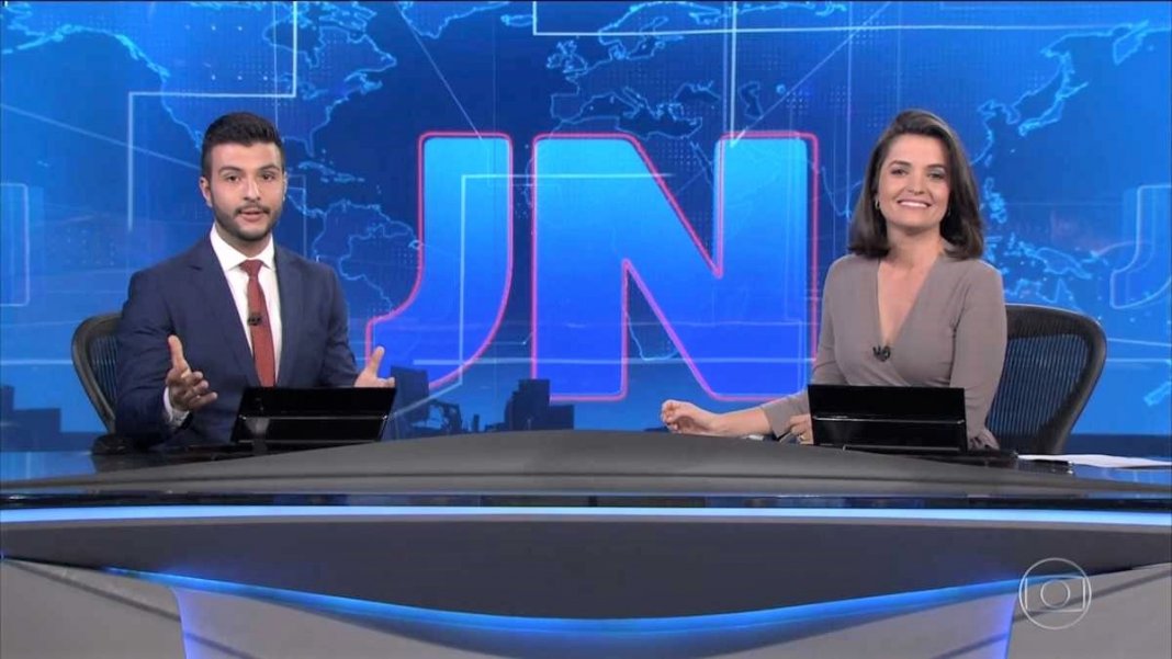 “Sou Paraíba com muito orgulho”, afirma âncora ao apresentar o Jornal Nacional