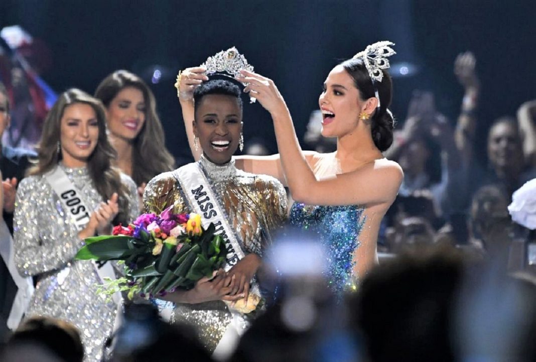 Miss Universo é Sul Africana: “mulher com minha pele não era bonita. Isso acaba hoje”