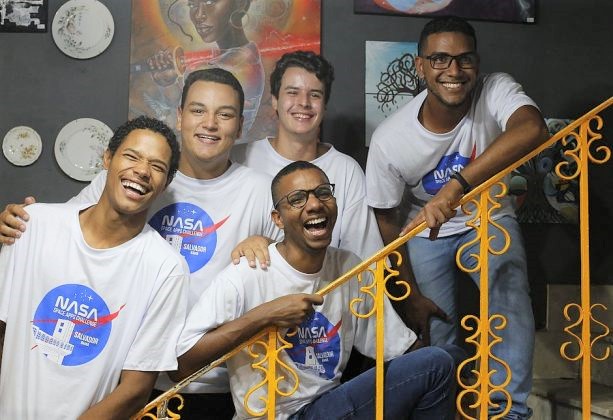 sensivel-mente.com - Estudantes baianos venceram torneio da NASA, superando 83 países!