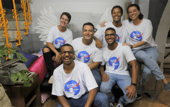 sensivel-mente.com - Estudantes baianos venceram torneio da NASA, superando 83 pa&iacute;ses!