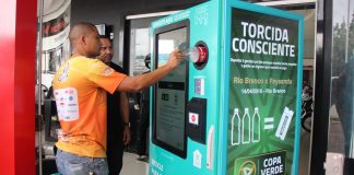 São Paulo dá início a projeto que troca garrafa pet por crédito em transporte público