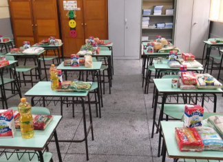 Alunos carentes de Londrina receberão cestas básicas, em vez de merenda. Alunos carentes de Londrina receberão cestas básicas, em vez de merenda.