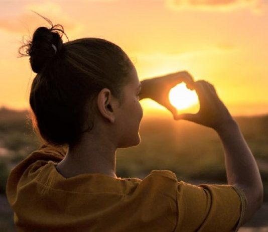 O sol é o antidepressivo natural mais eficaz contra a tristeza, entenda.
