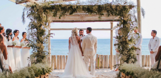 Deus sabe que você quer ter alguém. Mas antes Ele deseja que você seja dEle.