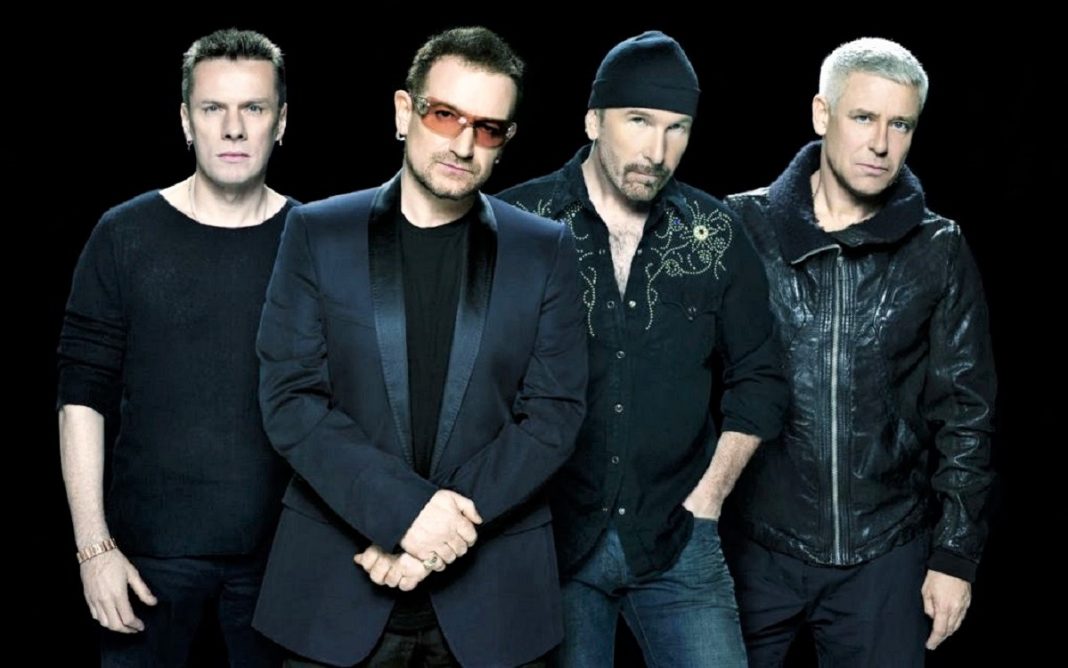 Banda U2 doa 10 milhões de euros para o combate da COVID-19