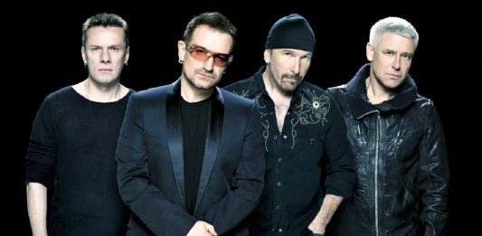 Banda U2 doa 10 milhões de euros para o combate da COVID-19
