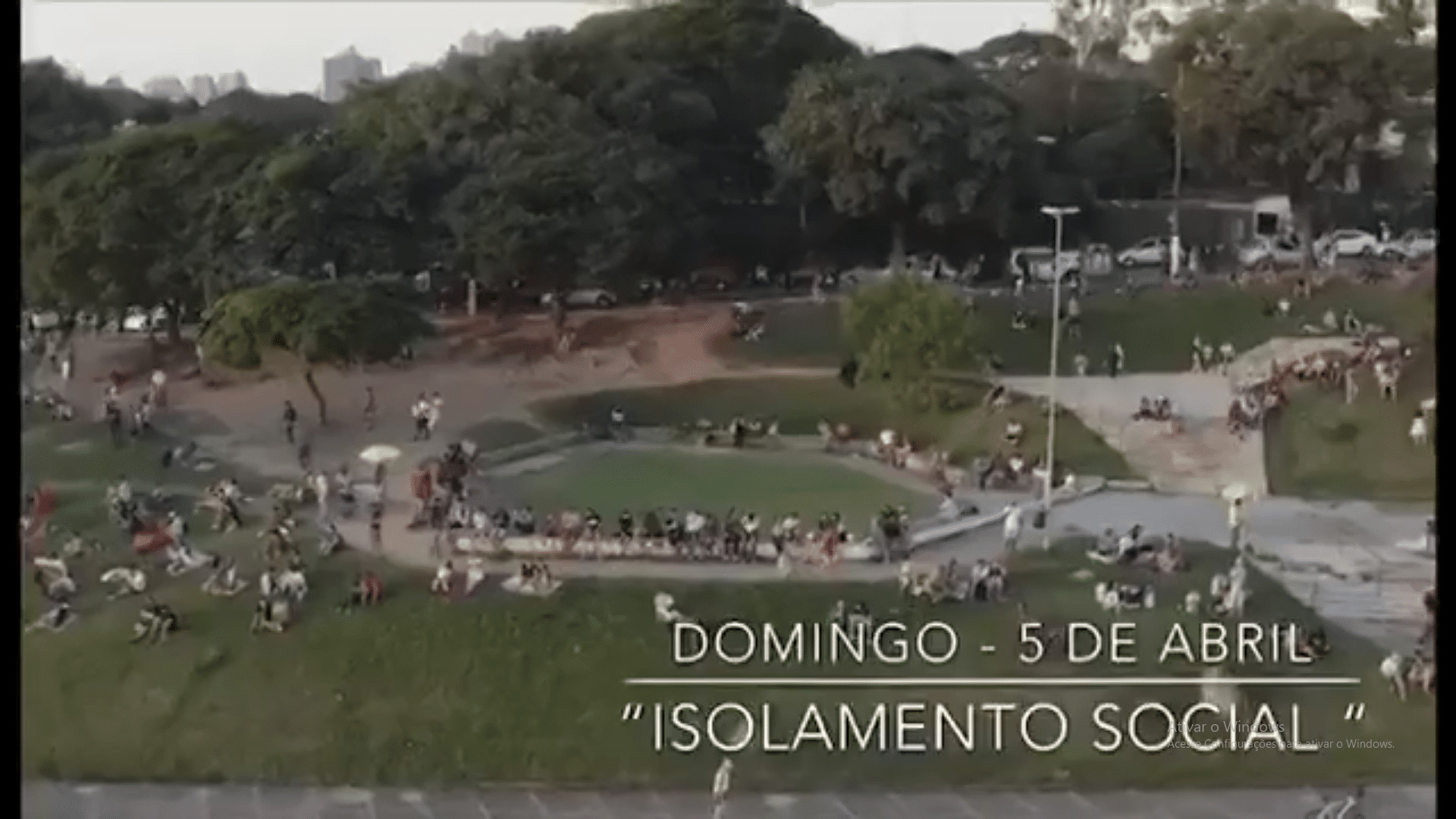 sensivel-mente.com - Quarentena: Drone regista imagens da pra&ccedil;a do P&ocirc;r do Sol na capital de SP e aparece LOTADA DE PESSOAS