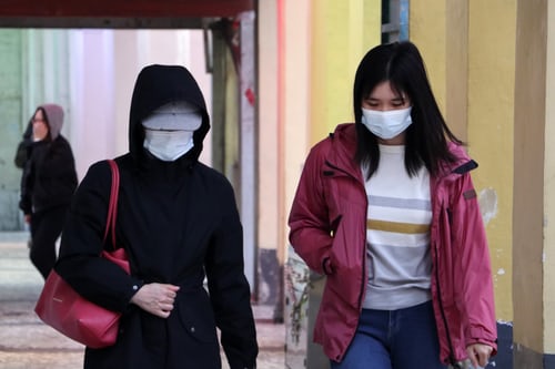 Usar máscaras durante a pandemia é um sinal de respeito mútuo. É como dizer: todo mundo importa