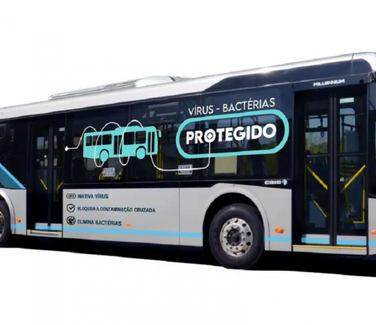 Ônibus recoberto com tecidos antivirais eficazes contra a covid-19 é aprovado em testes em SP.