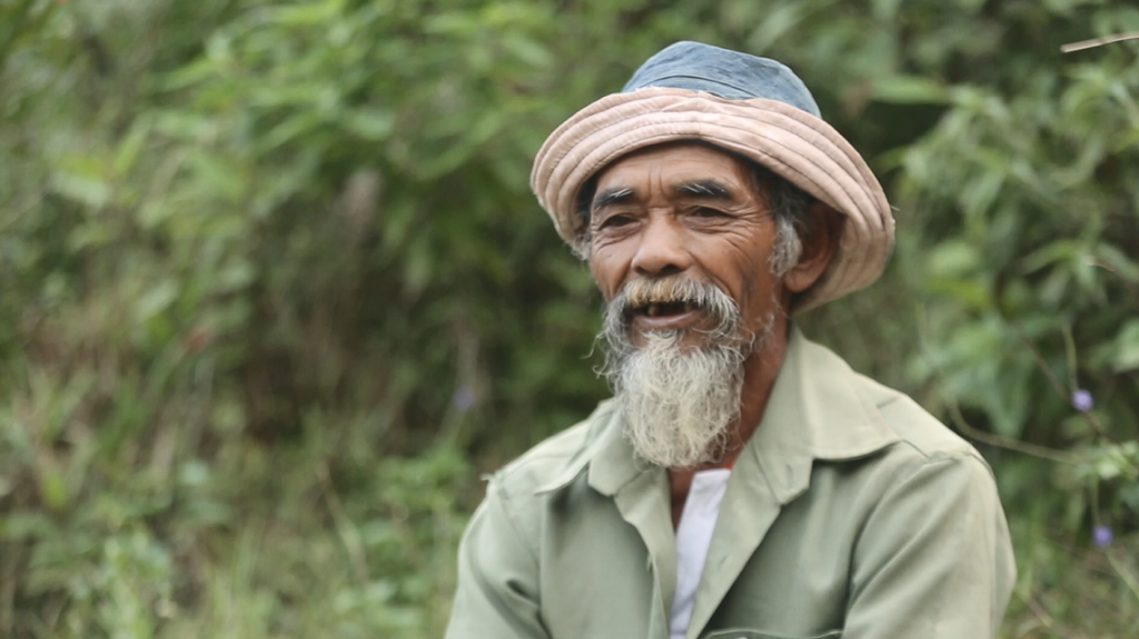 Um avô de 68 anos plantou cerca de 11.000 árvores para trazer água de volta para a floresta 8684 ELSHINTADOTCOM 20190826 sadiman 2 1 1024x575 1 - Um avô de 68 anos plantou cerca de 11.000 árvores para trazer água de volta para a floresta