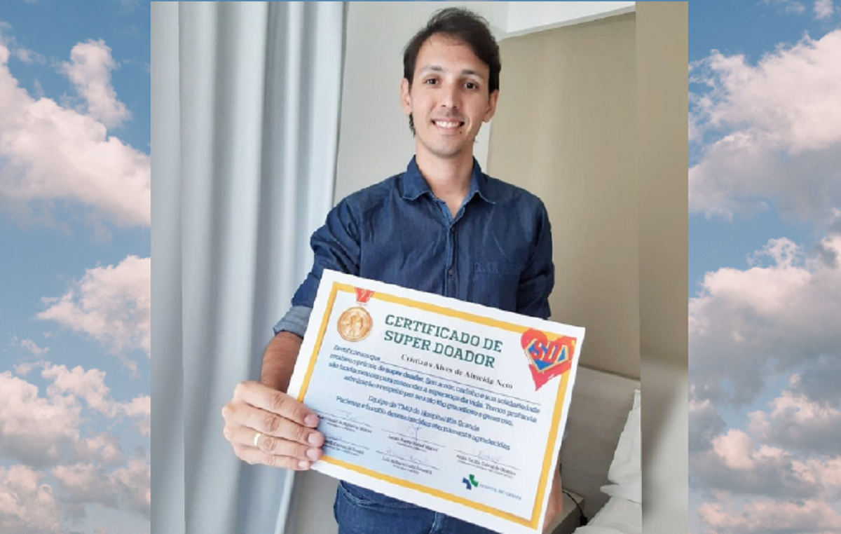 Jovem doa medula óssea duas vezes para a mesma pessoa em 3 meses Captura de Tela 13 - Jovem doa medula óssea duas vezes para a mesma pessoa em 3 meses