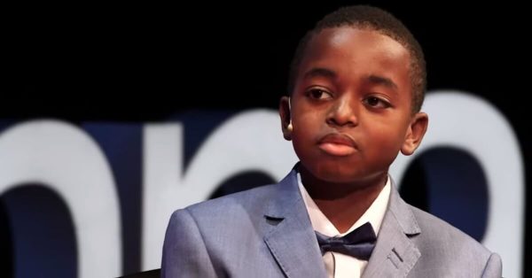 sensivel-mente.com - Menino com autismo ingressa na Universidade Oxford com 6 anos.  ”Eu quero mudar o mundo”