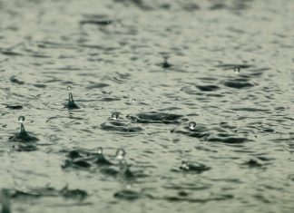 Depois de temperaturas elevadíssimas, fortes chuvas são registradas em São Paulo