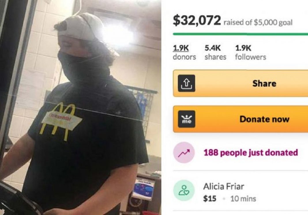 Funcionário do McDonald’s ganhou U$32 mil dólares, após fazer uma grande gentileza.