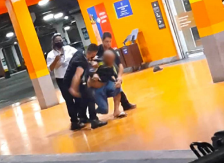 Conforme vídeo, Beto Freitas foi SUFOCADO durante 4 minutos em frente 15 testemunhas no Carrefour do RS