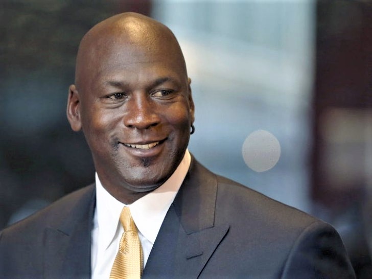 sensivel-mente.com - Michael Jordan doa US $ 2 milhões para alimentar famílias carentes.