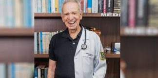 Valdomiro de Sousa que sonha ser médico conclui metade do curso aos 87 anos “Foi muito difícil, mas é um sonho de muitos anos”