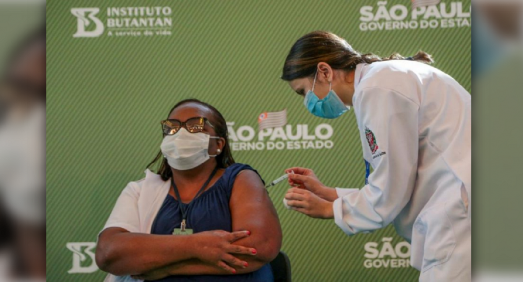 São Paulo é o primeiro estado do Brasil a iniciar a campanha de vacinação contra a Covid-19 com a vacina CoronaVac