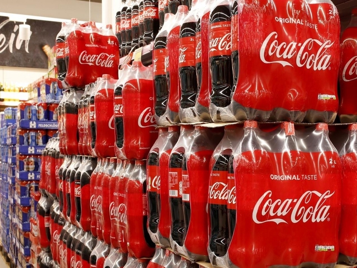 sensivel-mente.com - A Coca-Cola começará a vender suas bebidas em garrafas de papel.