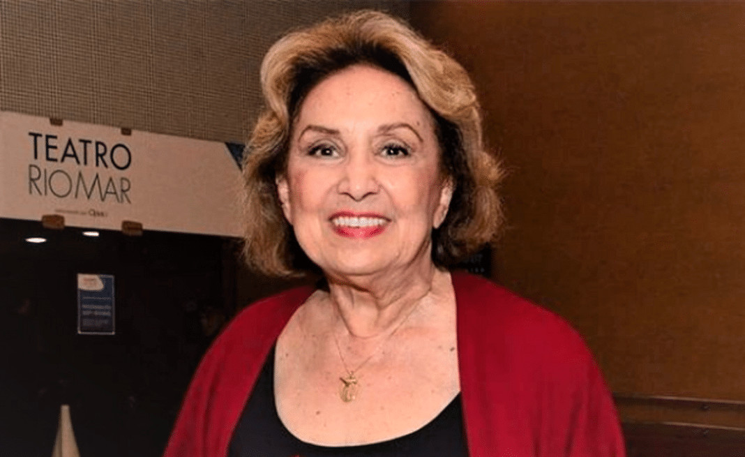 Eva Wilma foi curada da pneumonia e teve alta do hospital após 21 dias internada