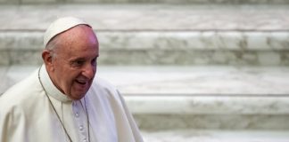 Ou somos irmãos ou nos destruímos, alerta o Papa Francisco