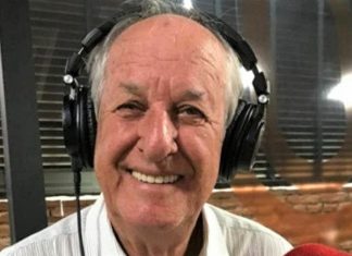 Morreu hoje o jornalista esportivo Mané de Oliveira aos 80 anos