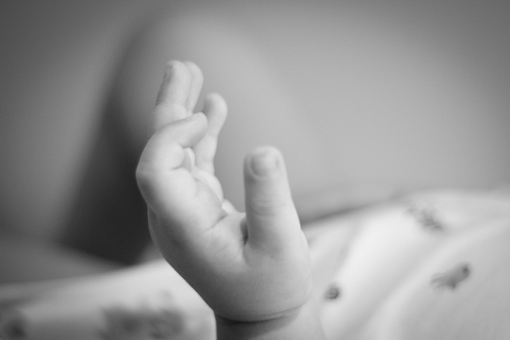 sensivel-mente.com - Mulher francesa deu à luz sua primeira filha após um transplante de útero. Avanços da medicina