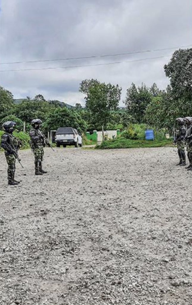 sensivel-mente.com - Pela primeira vez, uma mulher comanda as tropas do exército colombiano na selva. É a senhora de ferro!