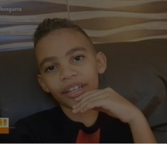 Filho de policial escreve carta emocionate para pai se proteger durante as buscas por Lázaro Barbosa: “Fico com medo e tristeza”