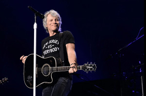 sensivel-mente.com - Descubra as raz&otilde;es de Jon Bon Jovi ser t&atilde;o admirado pelo p&uacute;blico mundial