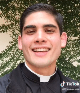 sensivel-mente.com - Padre e freira desistem do of&iacute;cio apost&oacute;lico para vivenciarem uma linda hist&oacute;ria de amor