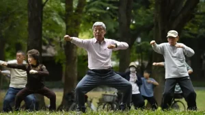 sensivel-mente.com - Japão alcança marca incrível: quase 100 mil pessoas com 100 anos!