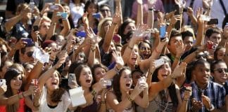 Estudo revela: pessoas obcecadas por celebridades podem ter menor desempenho intelectual