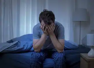 Estudo faz alerta sobre hábito comum à noite que pode afetar a saúde do coração Estudo faz alerta sobre hábito comum à noite que pode afetar a saúde do coração
