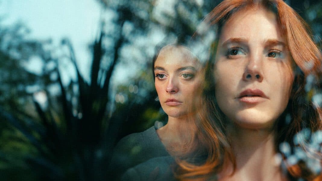Nova série turca acaba de chegar à Netflix e já está bombando com suspense e reviravoltas